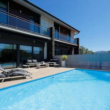 Ikasmendi Villa Rentería Екстериор снимка