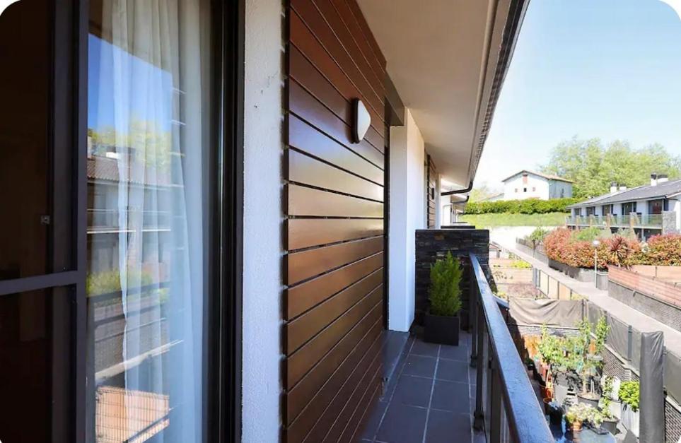 Ikasmendi Villa Rentería Екстериор снимка